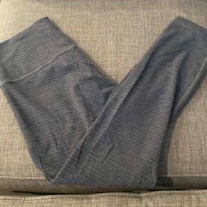 Lululemon Wunder under leggings